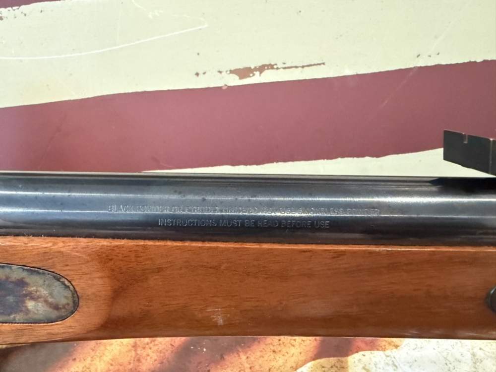 Thompson Center New Englander 50cal black powder-img-17