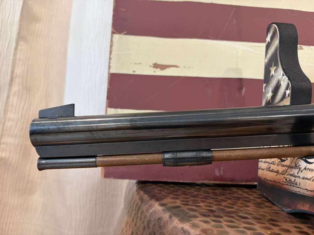 Thompson Center New Englander 50cal black powder-img-13