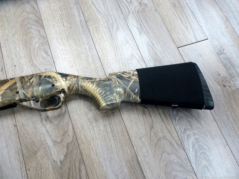 Benelli Nova 12ga shotgun 30426872-img-1