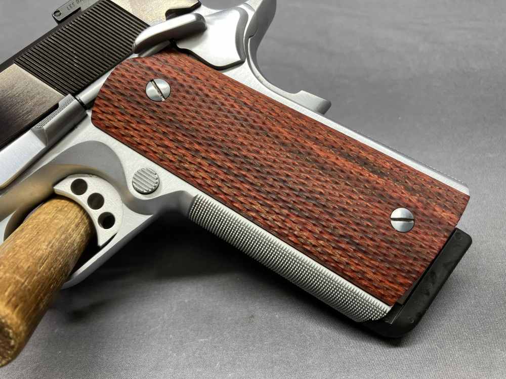 Les Baer Customs Boss - .45 ACP - 5" Barrel w/ Two Magazines-img-14