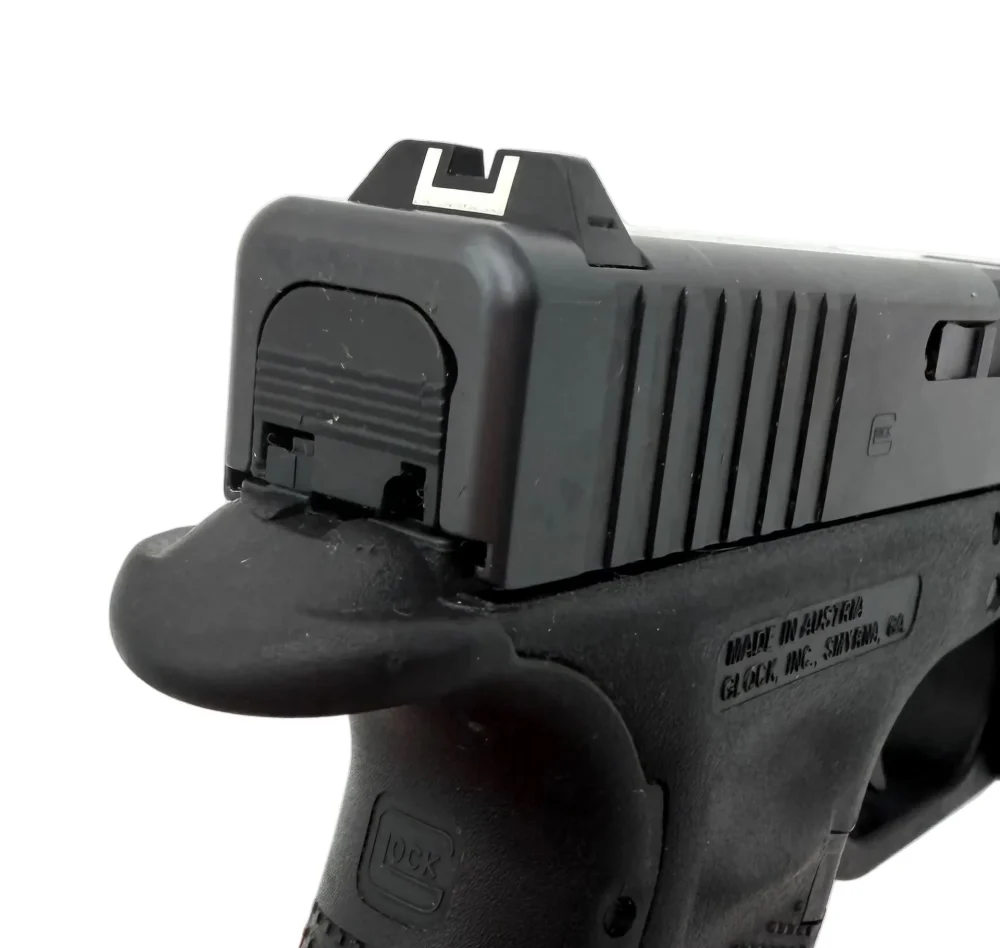 Glock 23 Gen 4 .40 S&W Semi-Auto Pistol w/Crimson Trace Rail Master Pro -img-9