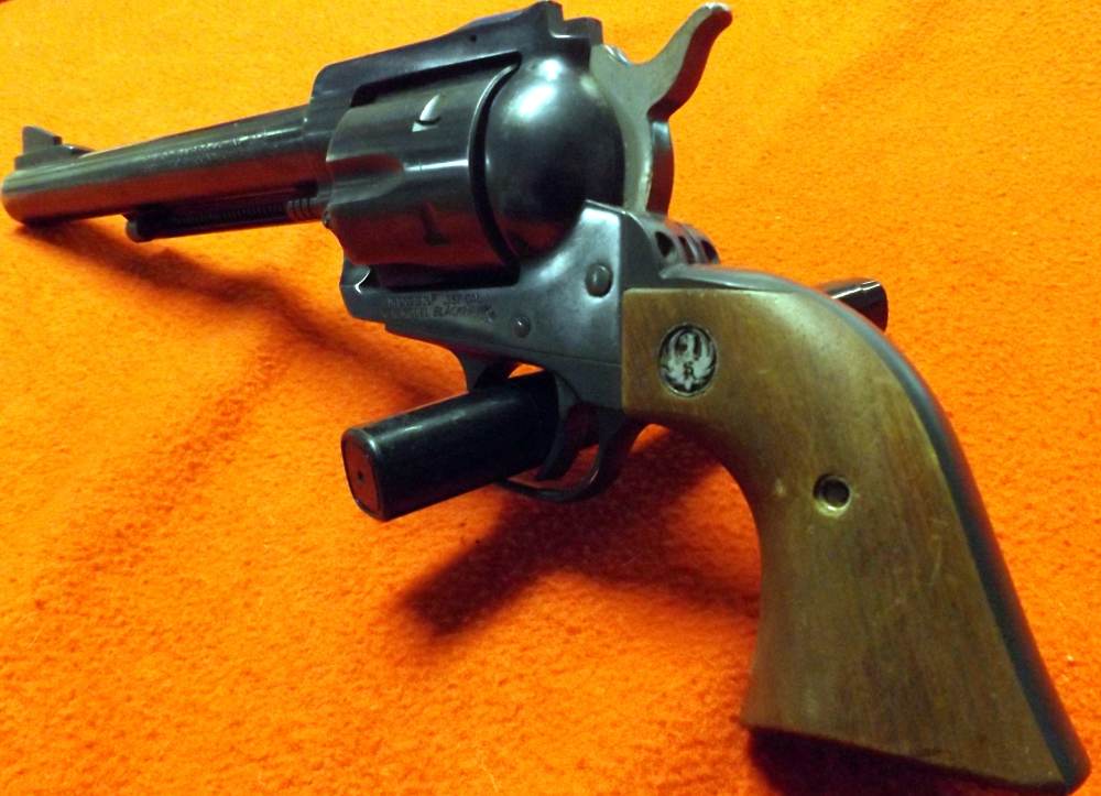 1976 RUGER NEW MODEL BLACKHAWK .357-img-2
