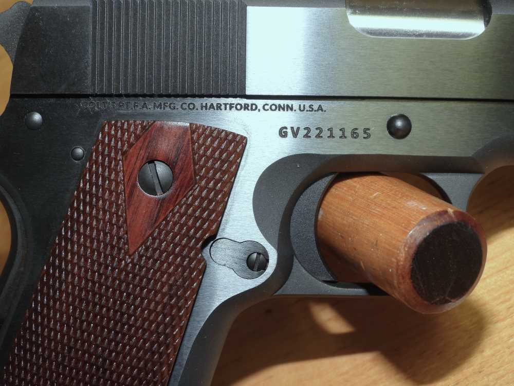 Colt 1911A1 Series 70, .45acp. No slide roll marks, sights installed.-img-2