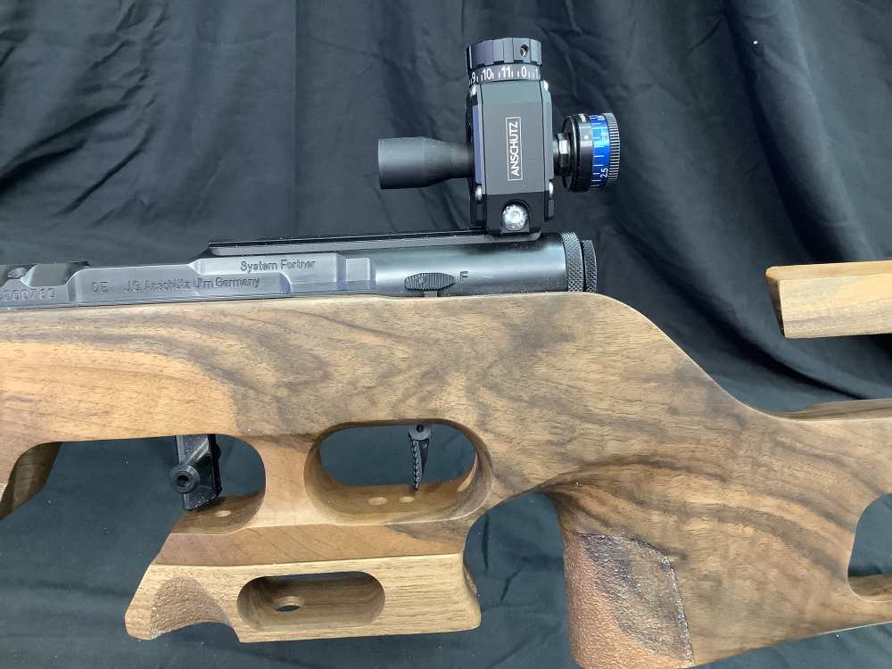 J.G. Anschutz 1827 Fortner .22lr Biathlon stock w/ 7 mags.-img-11