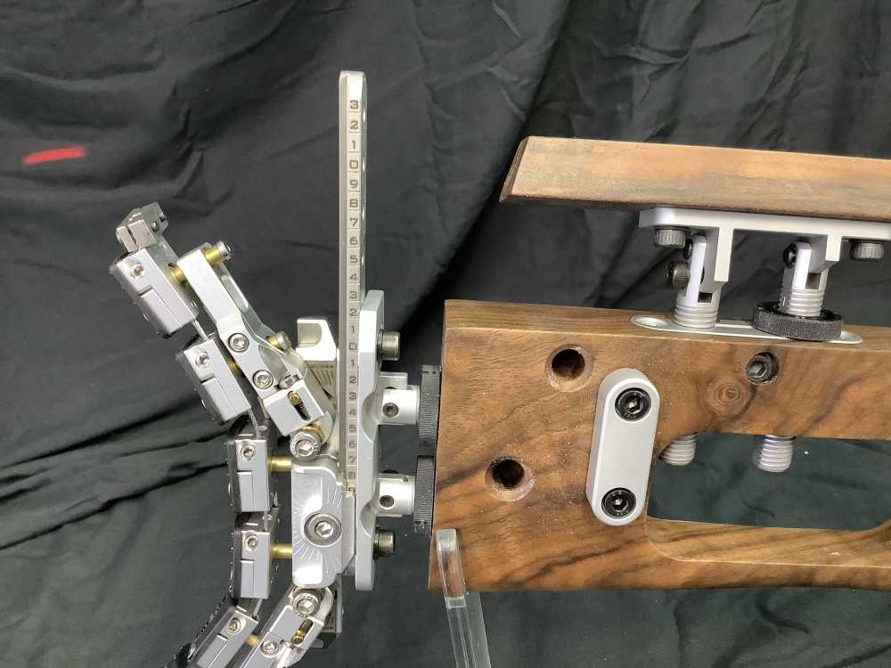 J.G. Anschutz 1827 Fortner .22lr Biathlon stock w/ 7 mags.-img-2