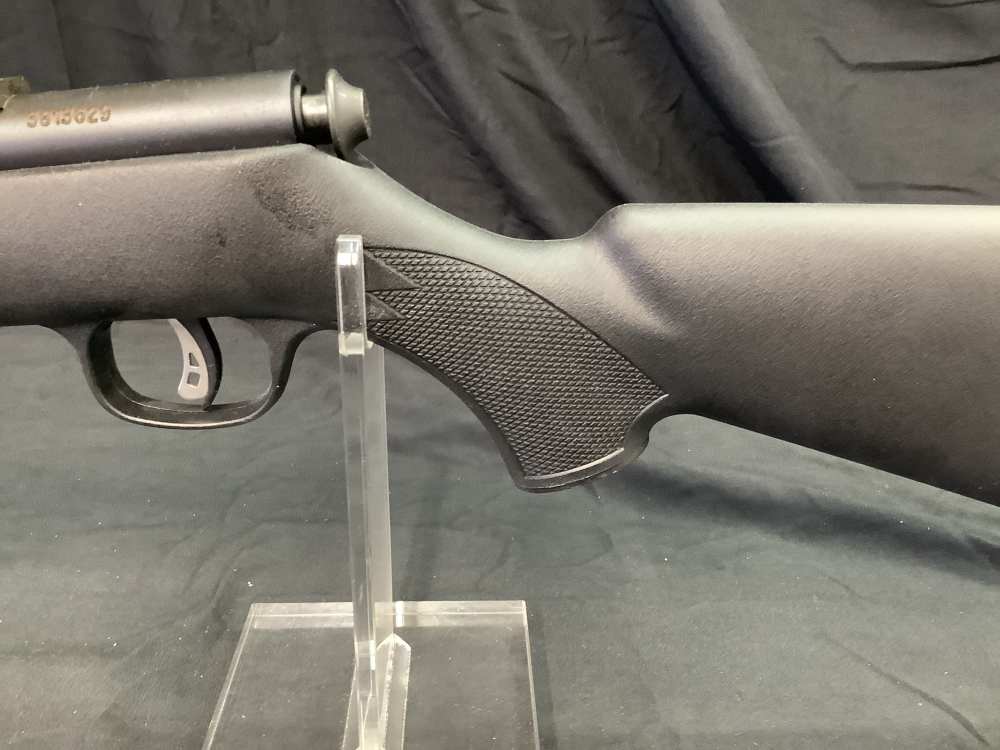Savage Mark II FV .22lr w/3 mags-img-12