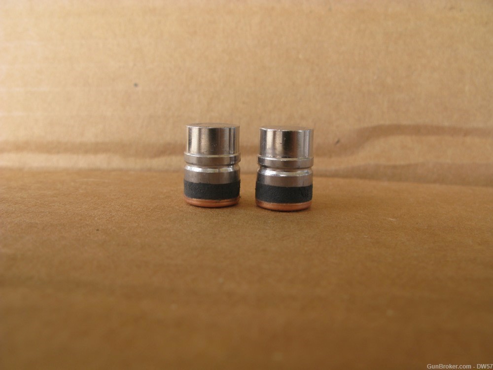 45 COLT CAST BULLETS  250 GR. WADCUTTER GAS CHECK .452 DIA. QTY.100 -img-0