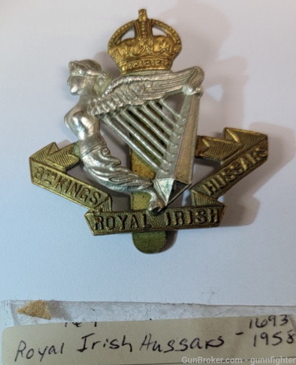 Royal Irish Hussars  Badge / Insignia   1693-1958-img-0