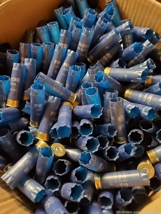 1000 Fiocchi 12 Gauge 2 3/4 Inch Dark Blue Hulls 8 Point Crimp-img-0