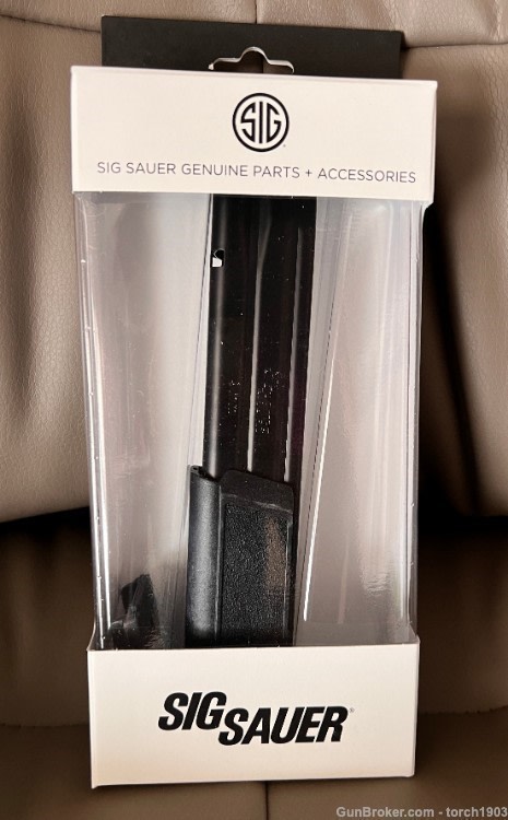 Sig Sauer P320 9mm 30-round extended magazine 8900576 -img-0