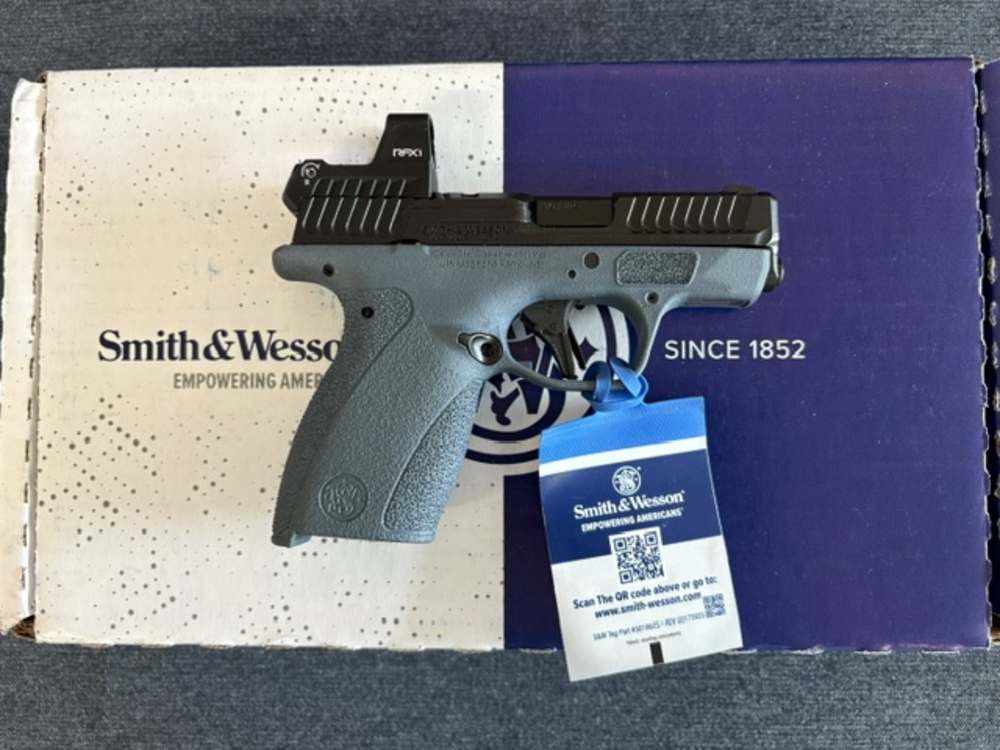 Smith & Wesson Bodyguard 2.0 Titanium Blue w/Viridian Green Dot-img-1