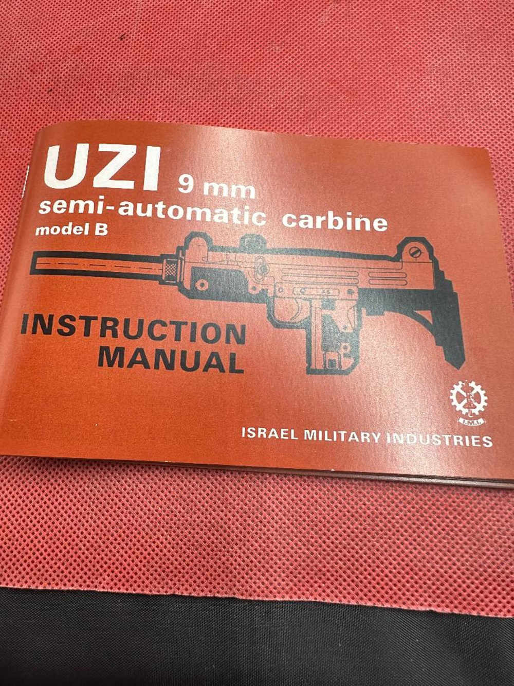 UZI Owner's Manual Model B-img-0