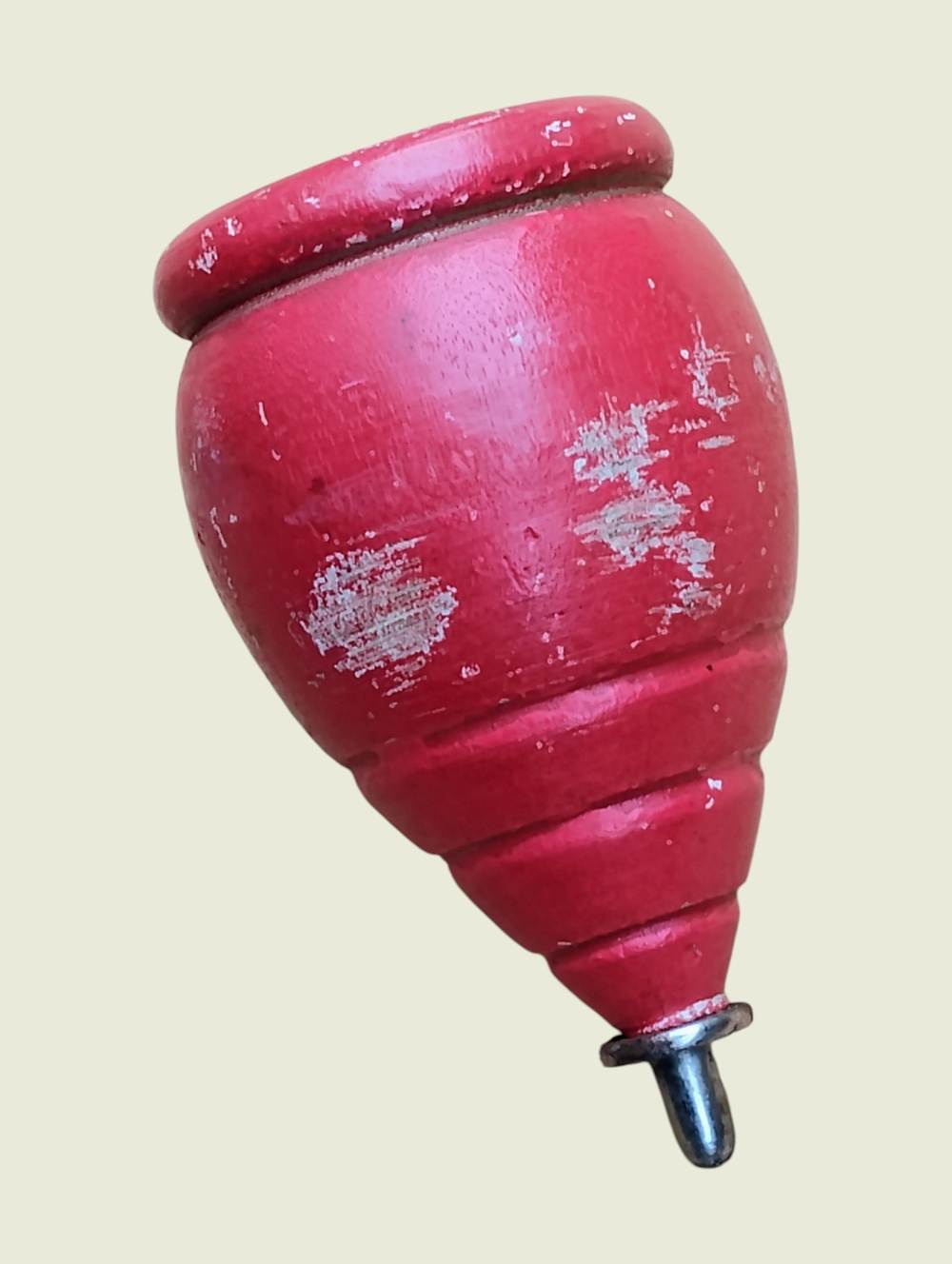 CLASSIC RED OLD FASHION PRIMITIVE WOODEN SPINNING PEG TOP TOY-img-0