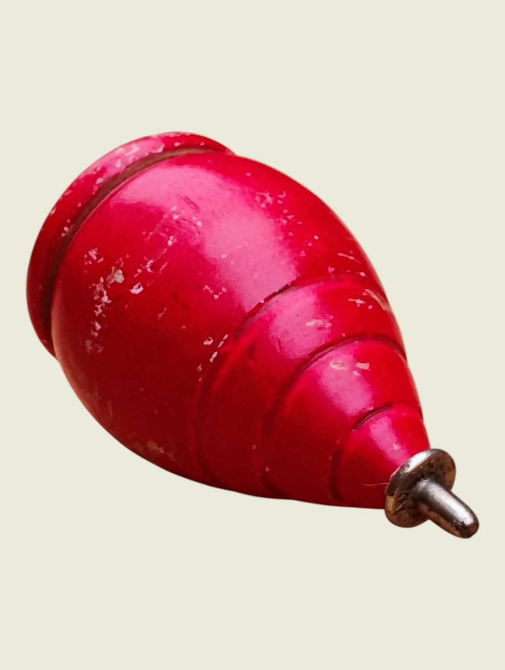 CLASSIC RED OLD FASHION PRIMITIVE WOODEN SPINNING PEG TOP TOY-img-2