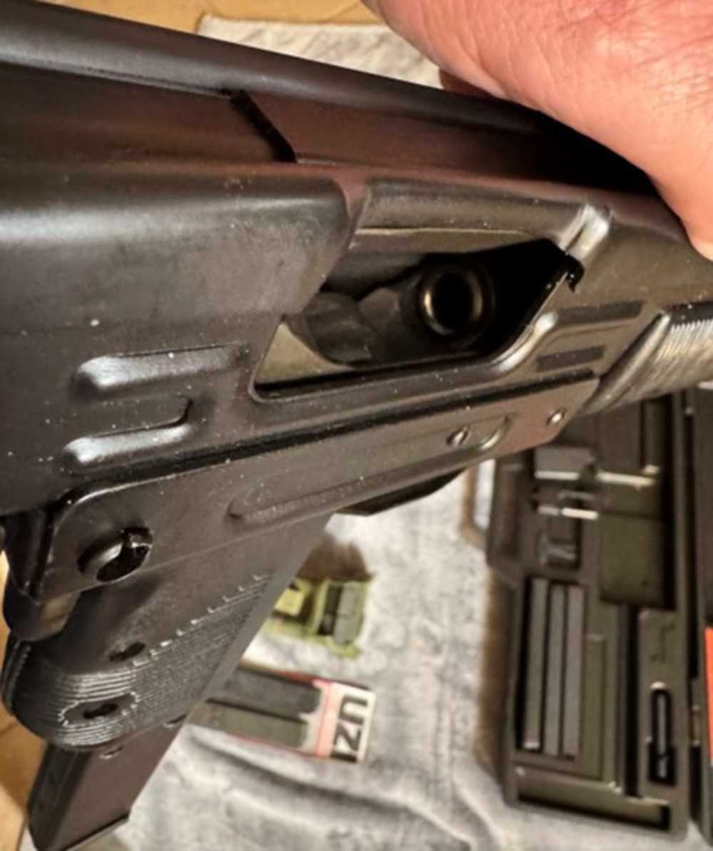 UZI Carbine Model B 9 MM Extras-img-2