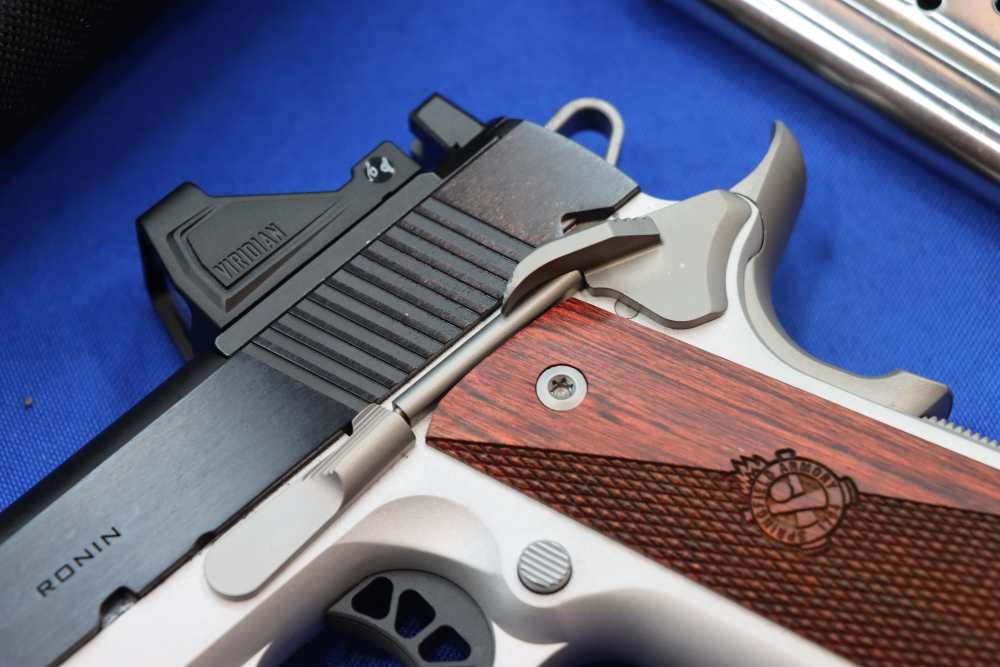 Springfield Armory Model RONIN 1911 Pistol 9MM 2-Tone Optic GEAR PAC 4.25"-img-4