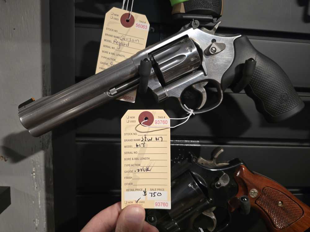S&W 617 .22LR-img-0