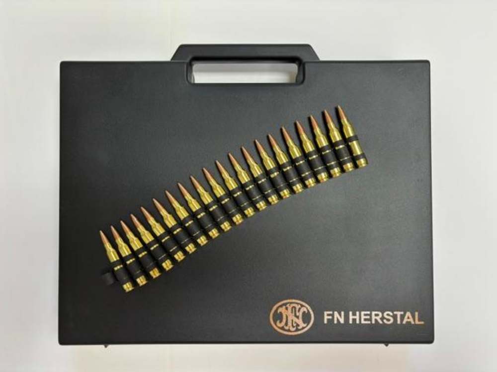 FN M249 SAW and FN M249S USGI M27 5.56x45mm NATO Links - 500 Links & Case-img-0