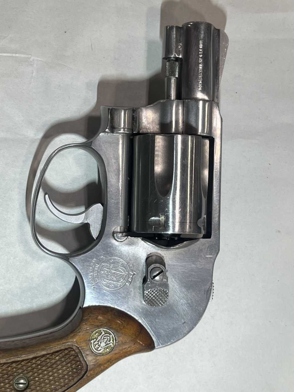 Smith & Wesson Model 649 "no dash" Bodyguard-img-3