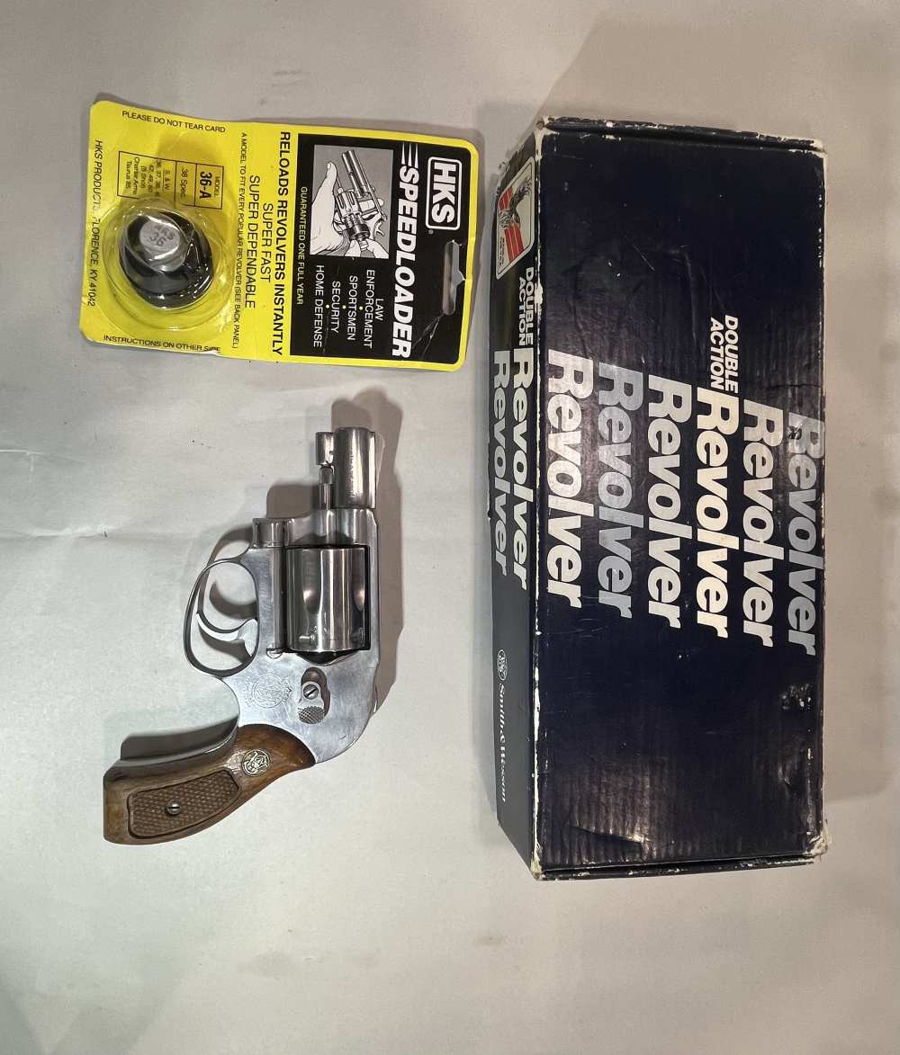 Smith & Wesson Model 649 "no dash" Bodyguard-img-2