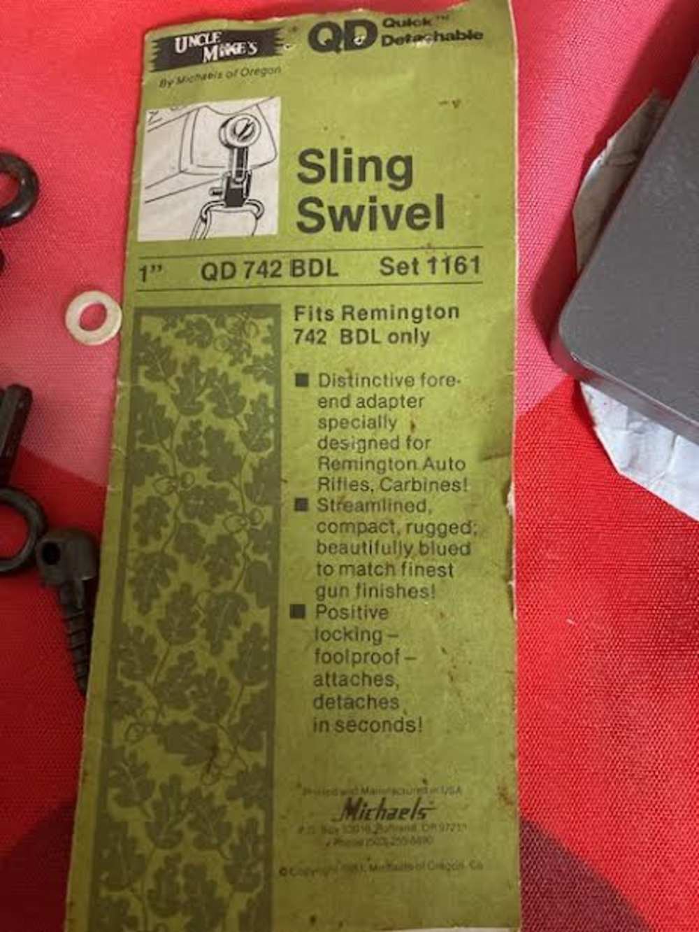 Uncle Mikes  Remington BDL sling swivel kit . NOS good condition-img-1