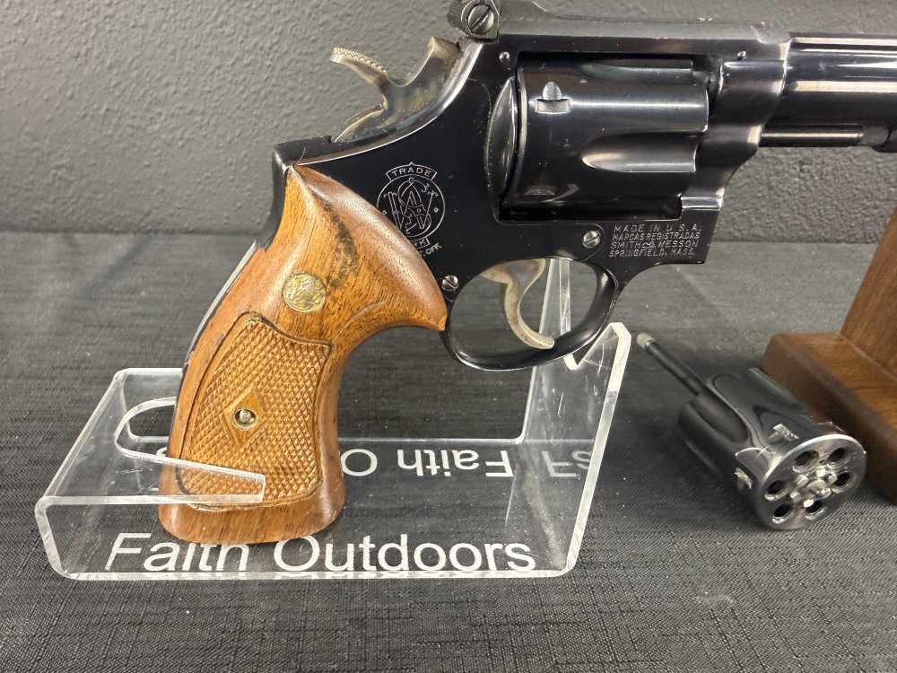 Smith & Wesson Model 48-2 .22 Mag w/ Dual .22LR Cylinder  Taffin Collection-img-9