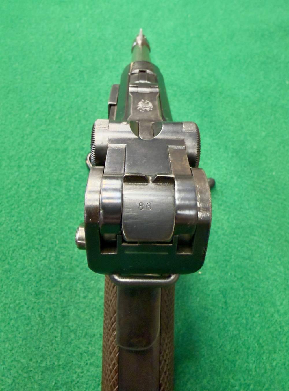 1906 DWM American Eagle Luger – All Matching – Grip Safety, Original Mag-img-8