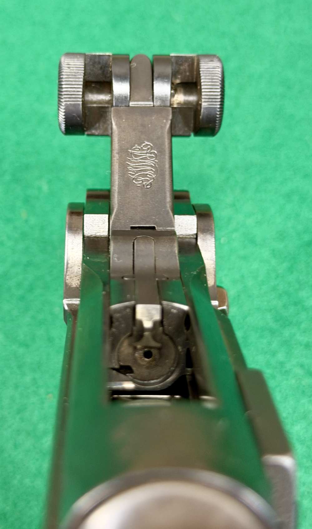 1906 DWM American Eagle Luger – All Matching – Grip Safety, Original Mag-img-13