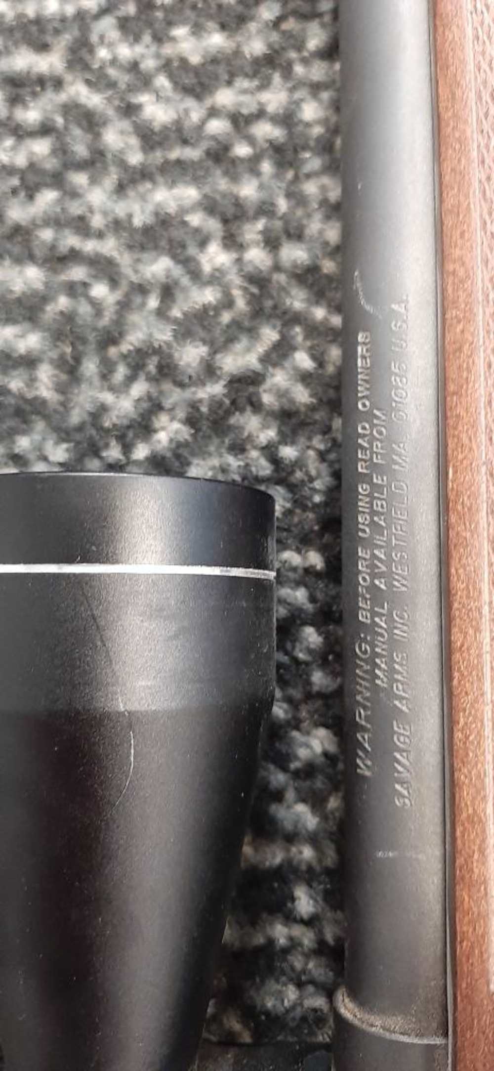 SAVAGE ARMS RIFLE 93R17 WOOD STOCK MAG & SLING-img-3