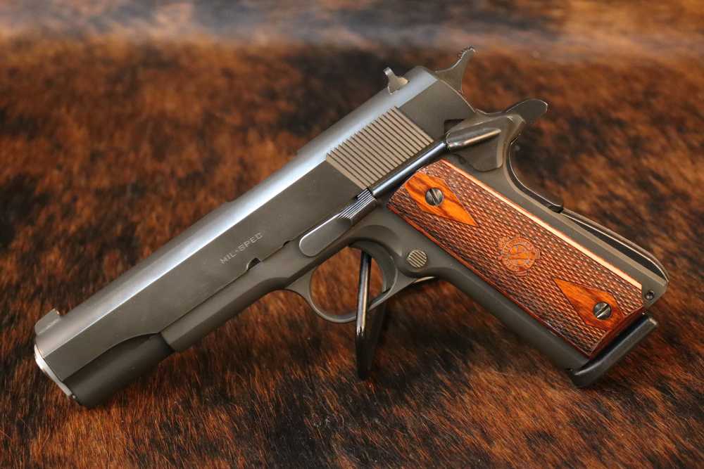 Springfield 1911 Mil-Spec .45 ACP Semi Auto Pistol w/Hard Case-img-1