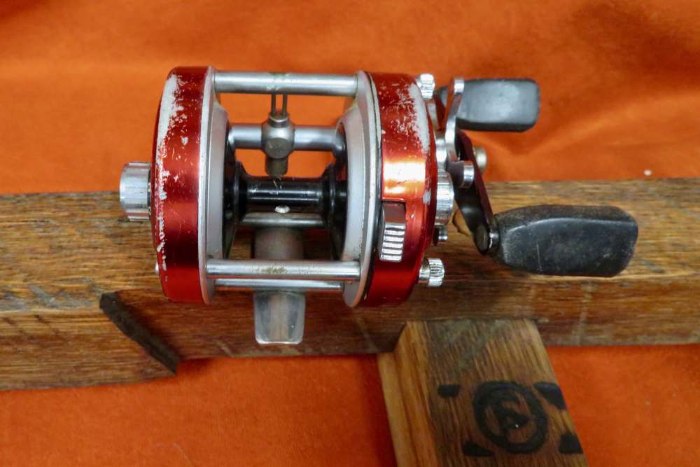 The Pflueger Millionaire 3R -img-0