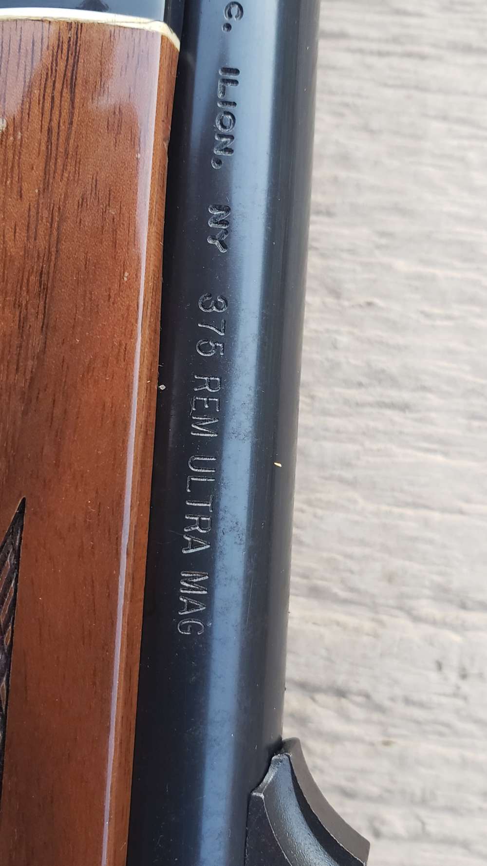 Remington  700 BDL 375 Ultra Magnum  RUM -img-2