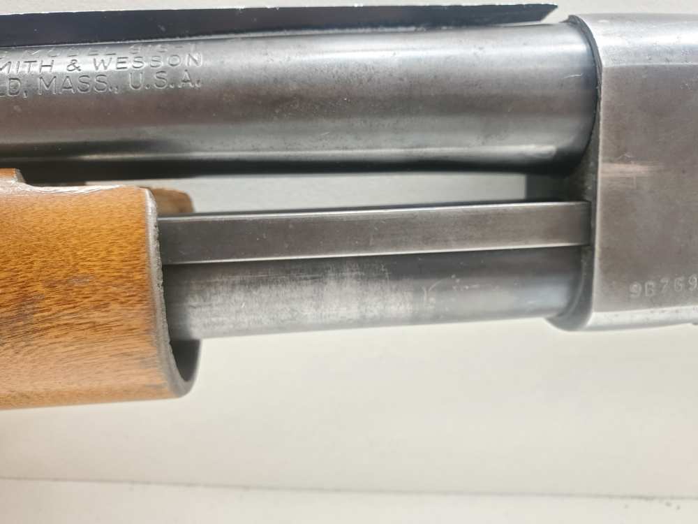 Smith & Wesson Eastfield Model 916-T 28" Barrel, Pump Action Shotgun-img-20