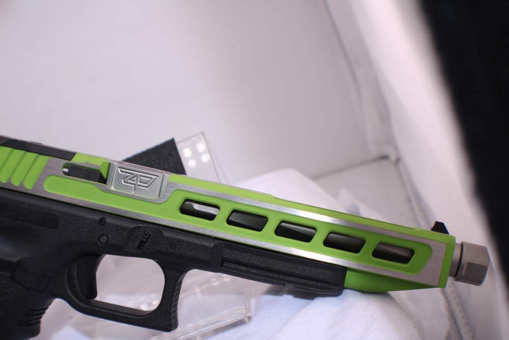 GLOCK 17L ZOMBIE-img-3