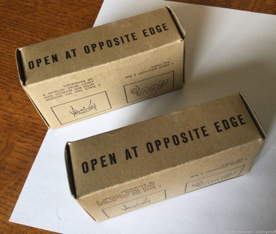 Original Vietnam War Era U.S. Army "Dressing, First Aid, Qty 4 ,in boxes-img-2