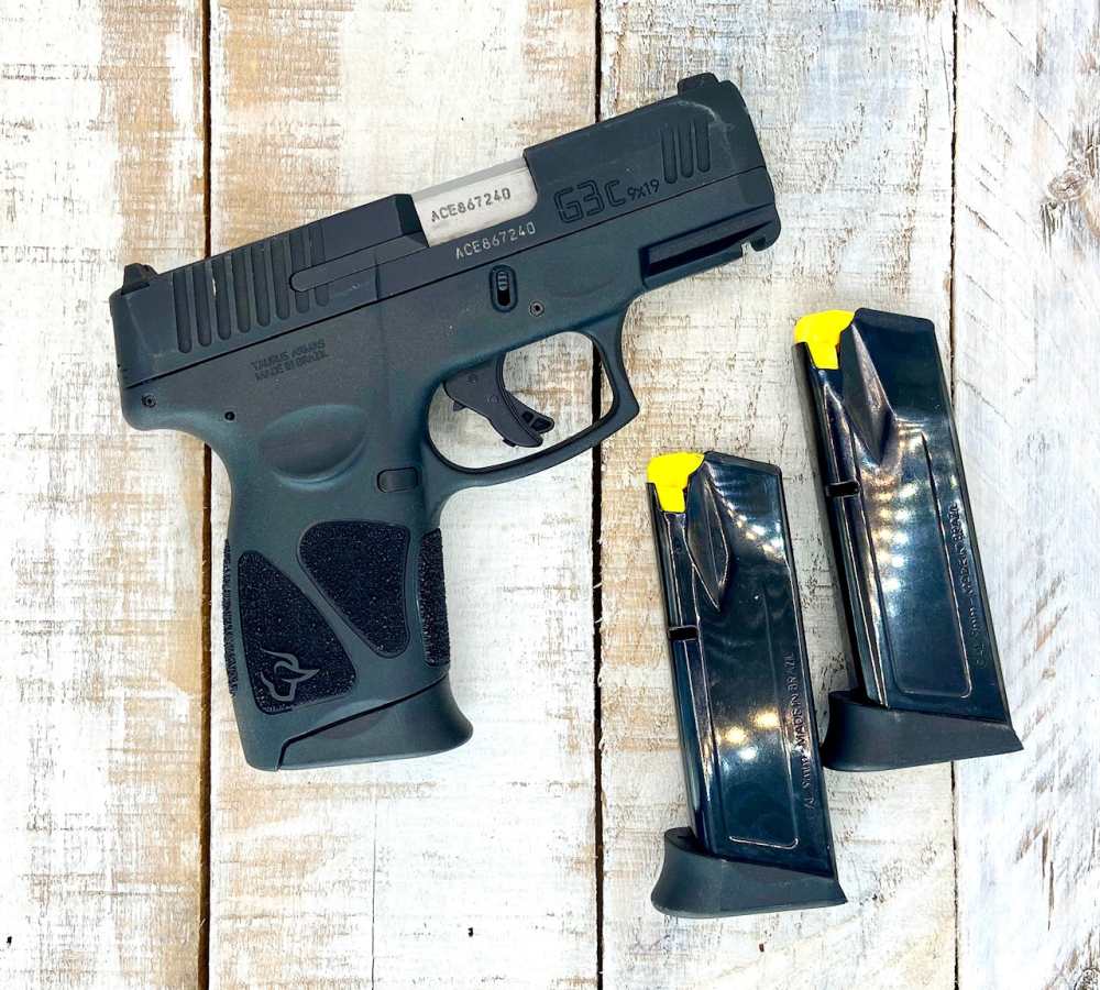 Taurus G3C 9mm 3 mags! -img-1