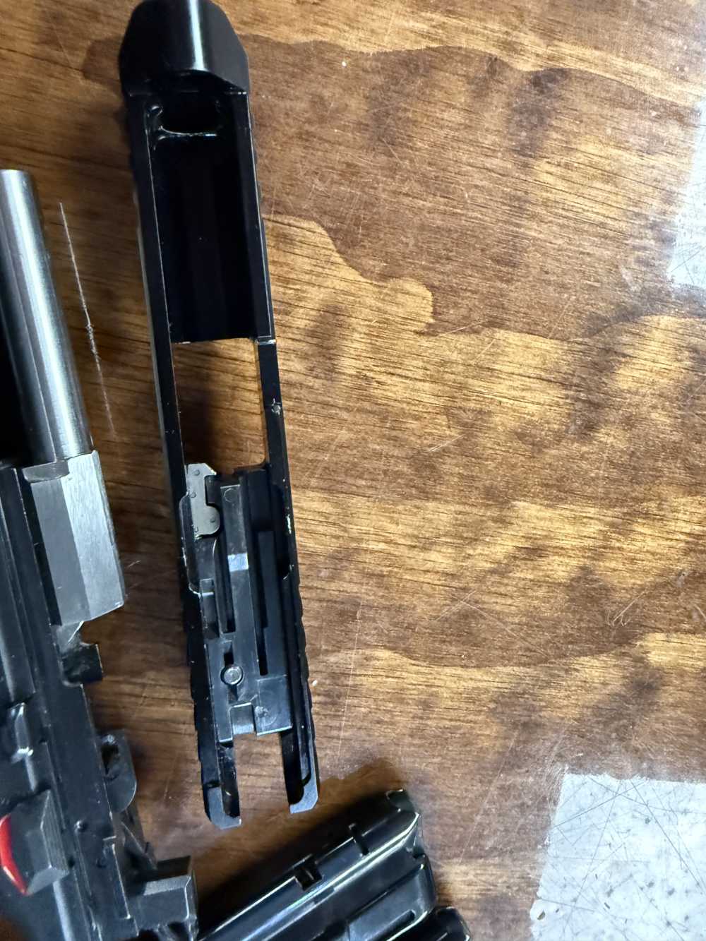 Preowned Ruger SR22 .22lr pistol with 3.5” barrel and extra magazine -img-3