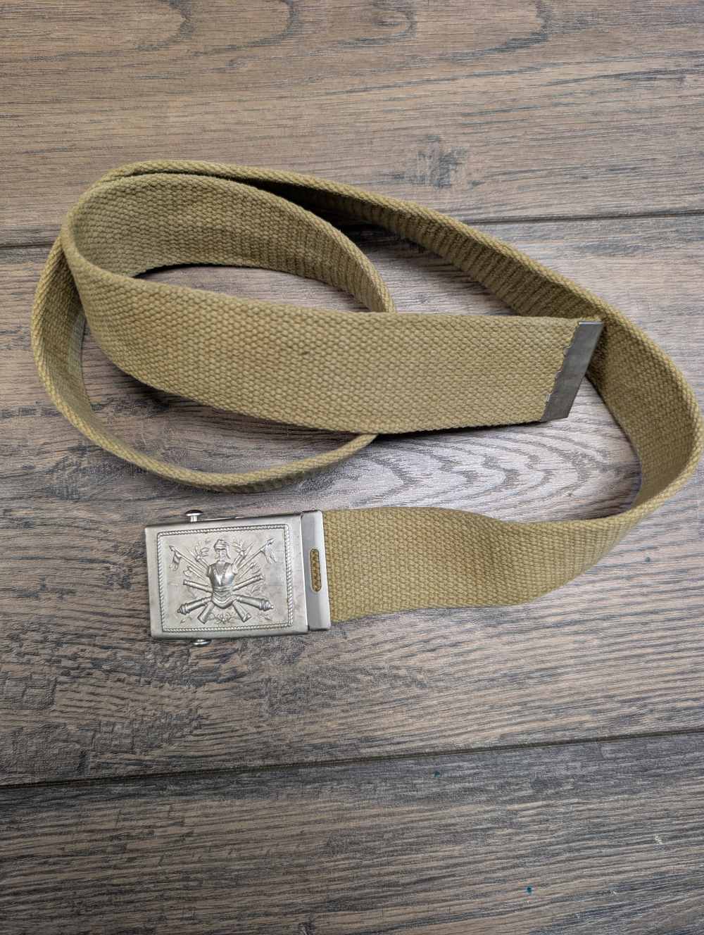 Italian Army Khaki 2" Web Belt and Buckle Original Surplus -img-0