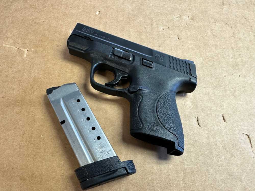 S&W 40 M&P-img-3