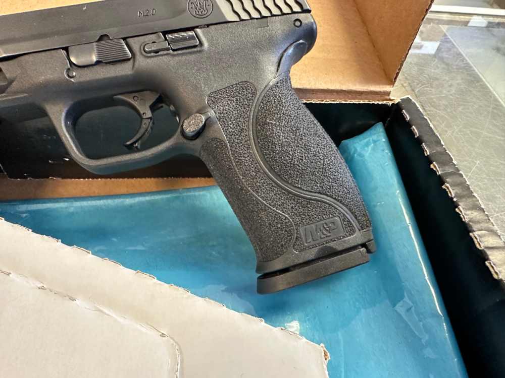 S&W MP40-img-1