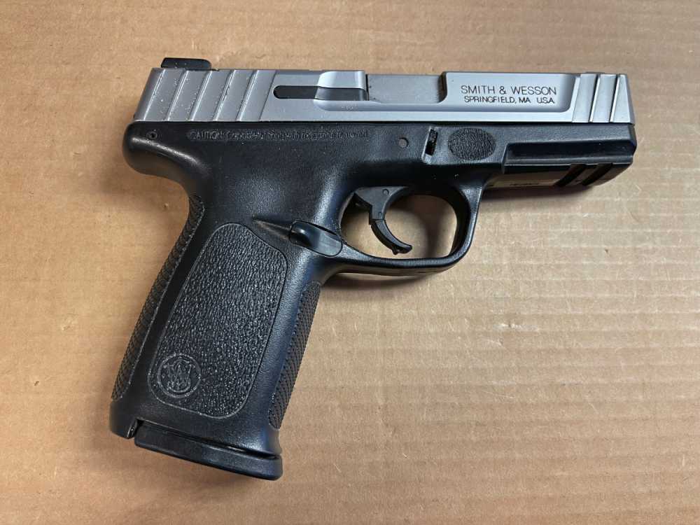 S&W SD40 VE-img-0