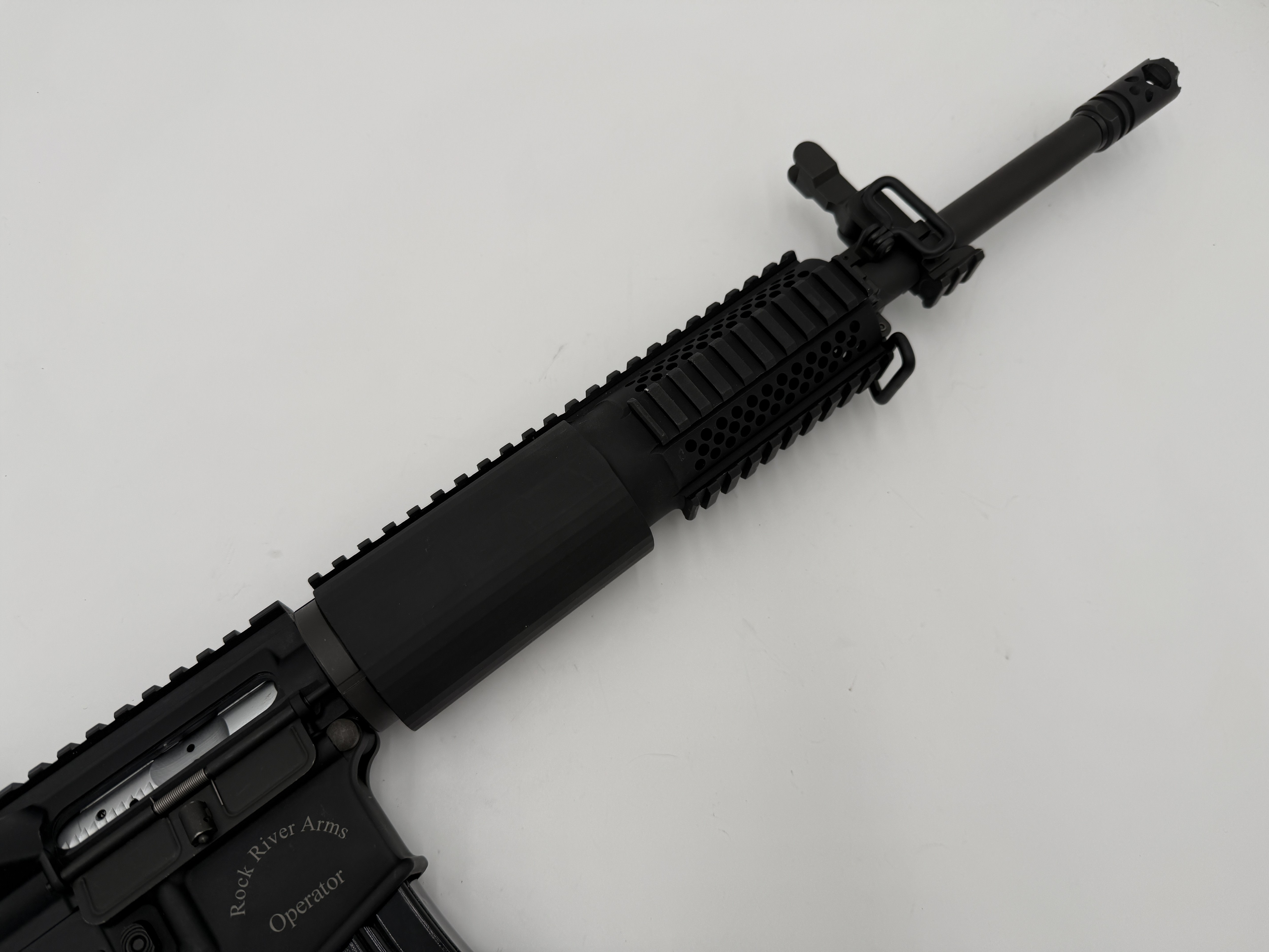 Rock River LAR-15 RRA Operator 5.56 - Used-img-3