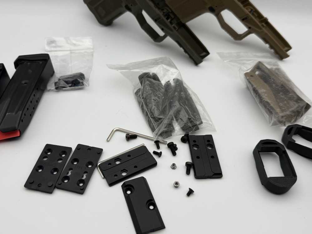 Preowned Arex Delta Gen 2 9mm with tons of accessories -img-33