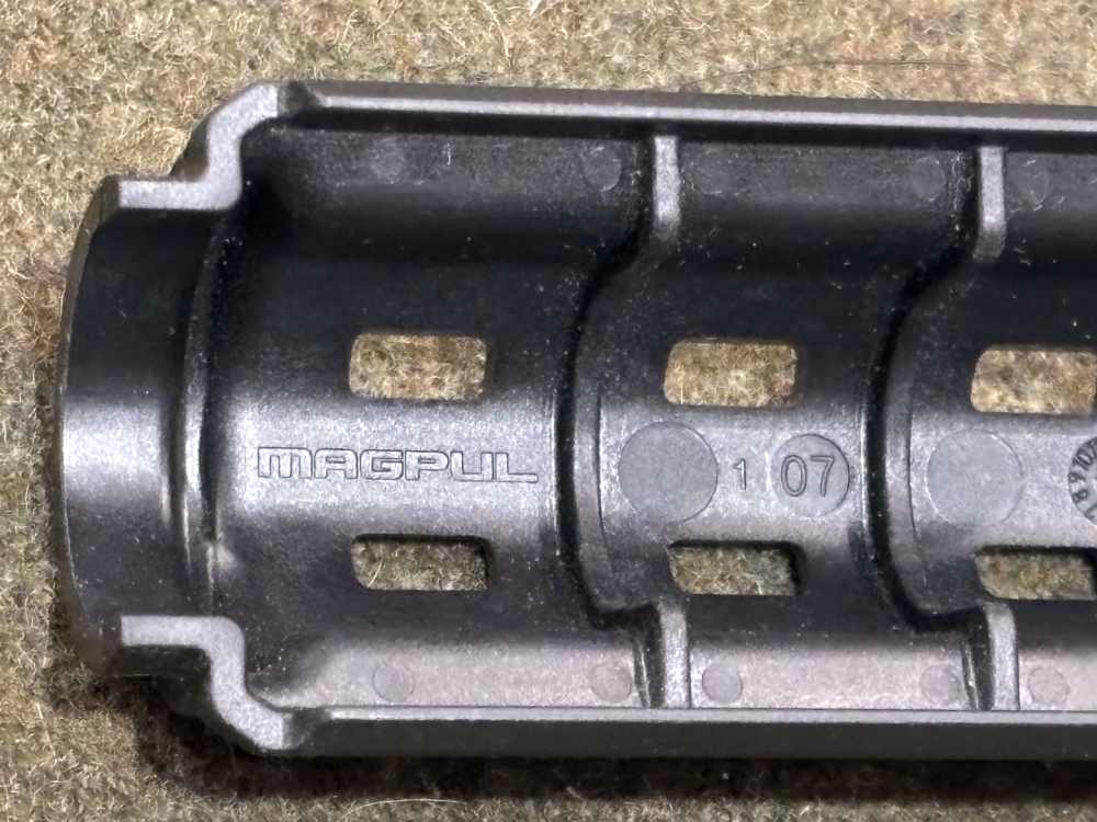 Like New Used - Magpul MOE - AK47 AKM - Ventilated Polymer Gas Tube Cover-img-3
