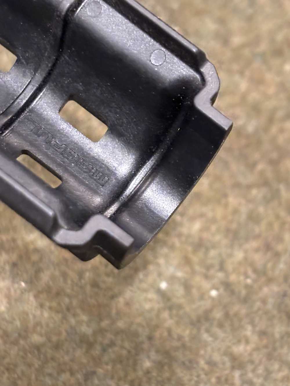 Like New Used - Magpul MOE - AK47 AKM - Ventilated Polymer Gas Tube Cover-img-12