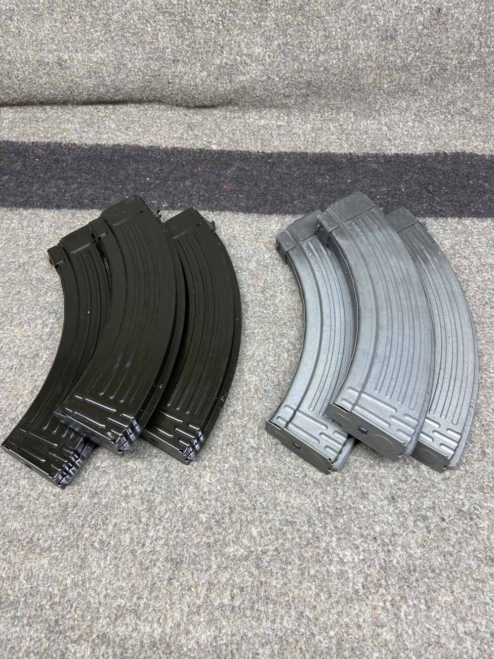 2 AK-47 40 Round Magazines 7.62X39 BLACK or GRAY-img-1