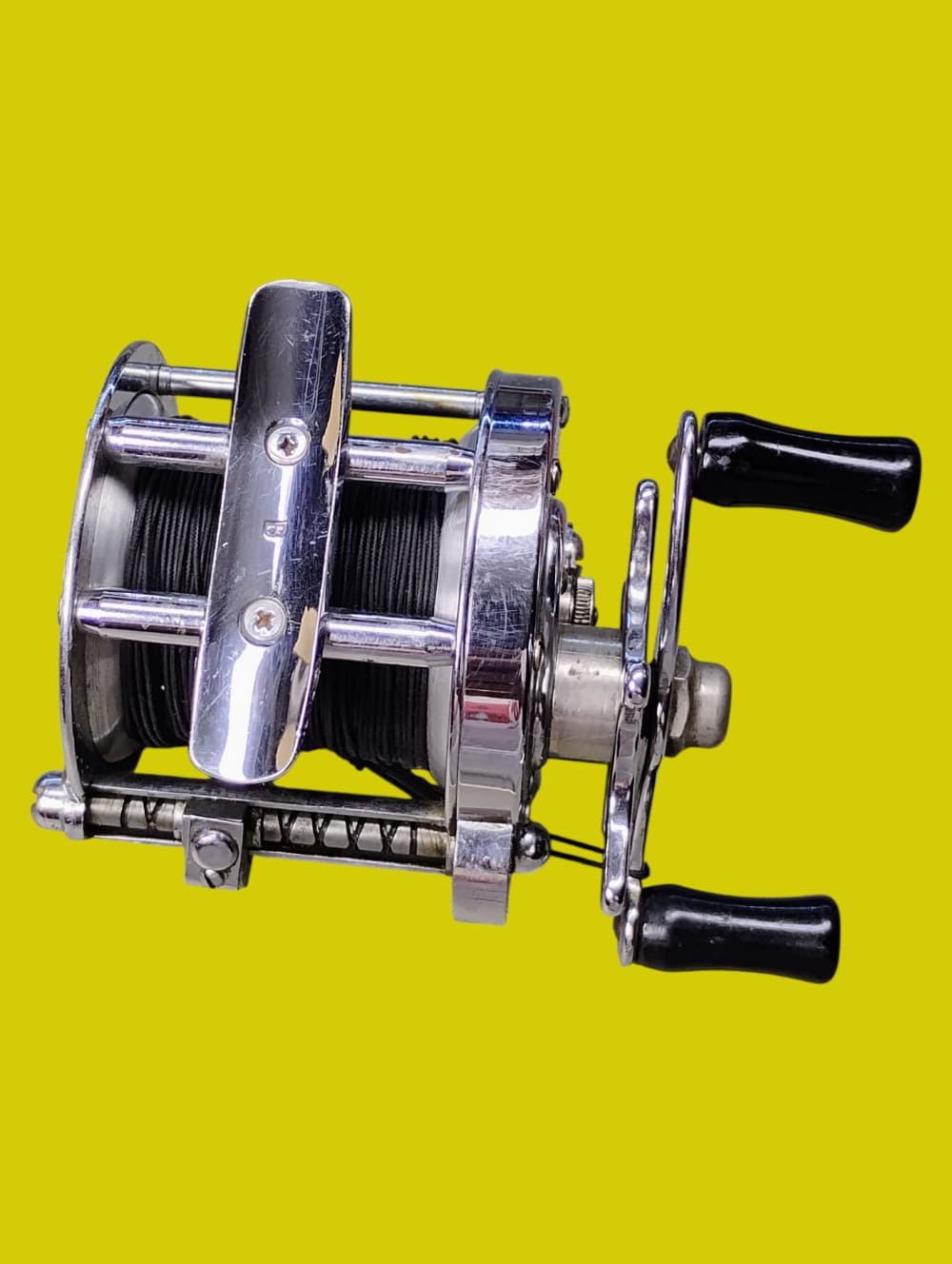 PFLUEGER ROCKET 1355L Level Wind Baitcasting Fishing Reel-img-8