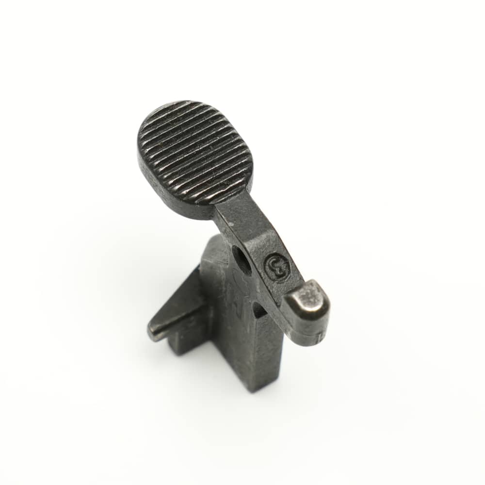 GM H&R M16A1 Bolt Catch P/N 62301 No. 3 Marked Face AR15 Vietnam Retro *VG*-img-0