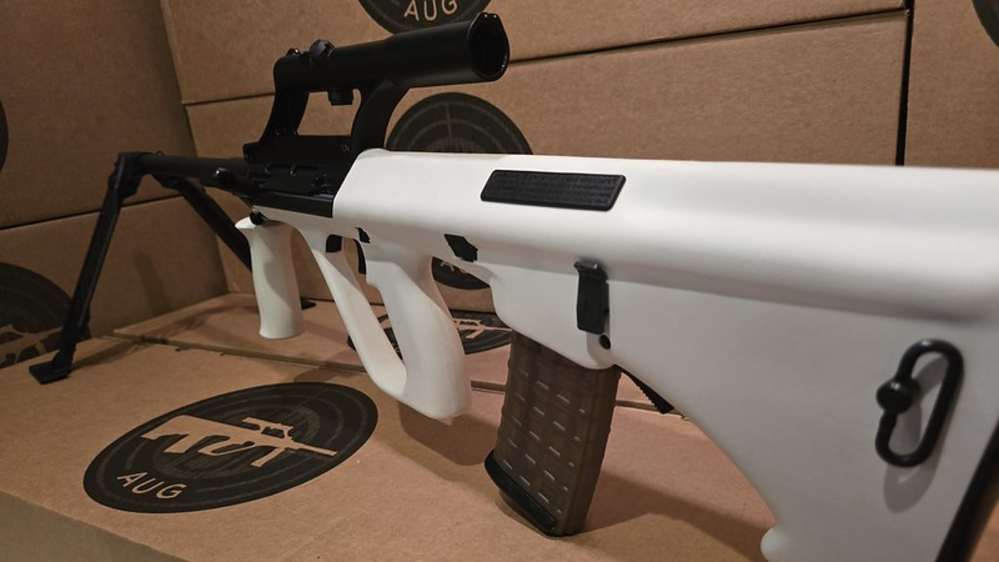 AUG Steyr Arms rifle-img-4