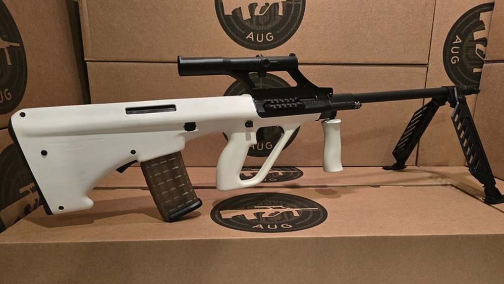 AUG Steyr Arms rifle-img-13